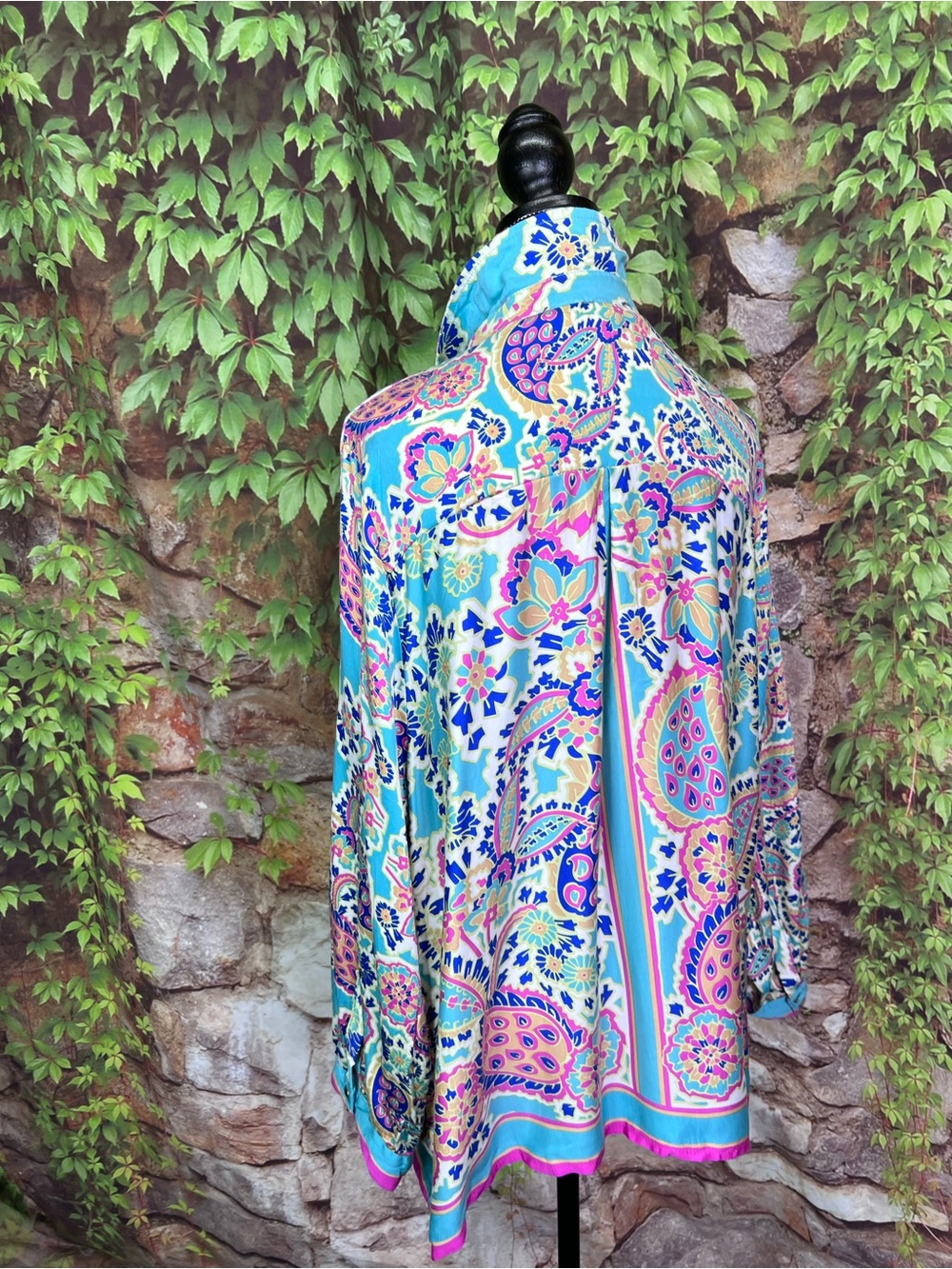 HAUTE HIPPIE STYLE Paisley Resortwear Floral Turquoise Button Front Blouse, 1X - Picture 8 of 14